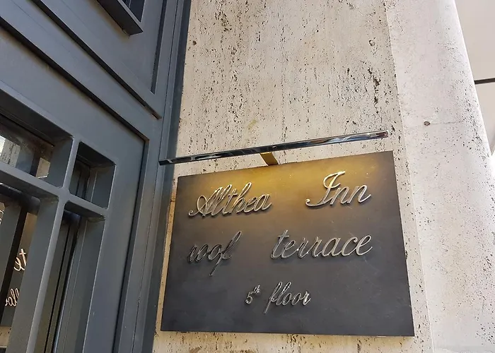 בית הארחה Althea Roof Terrace 4*